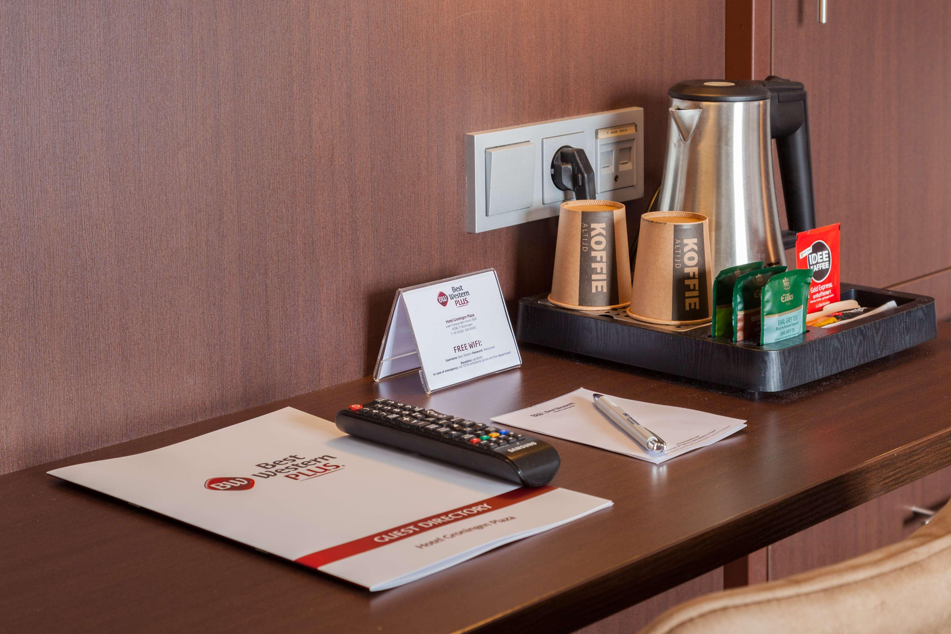 Best Western Plus Flatonia Inn Esterno foto