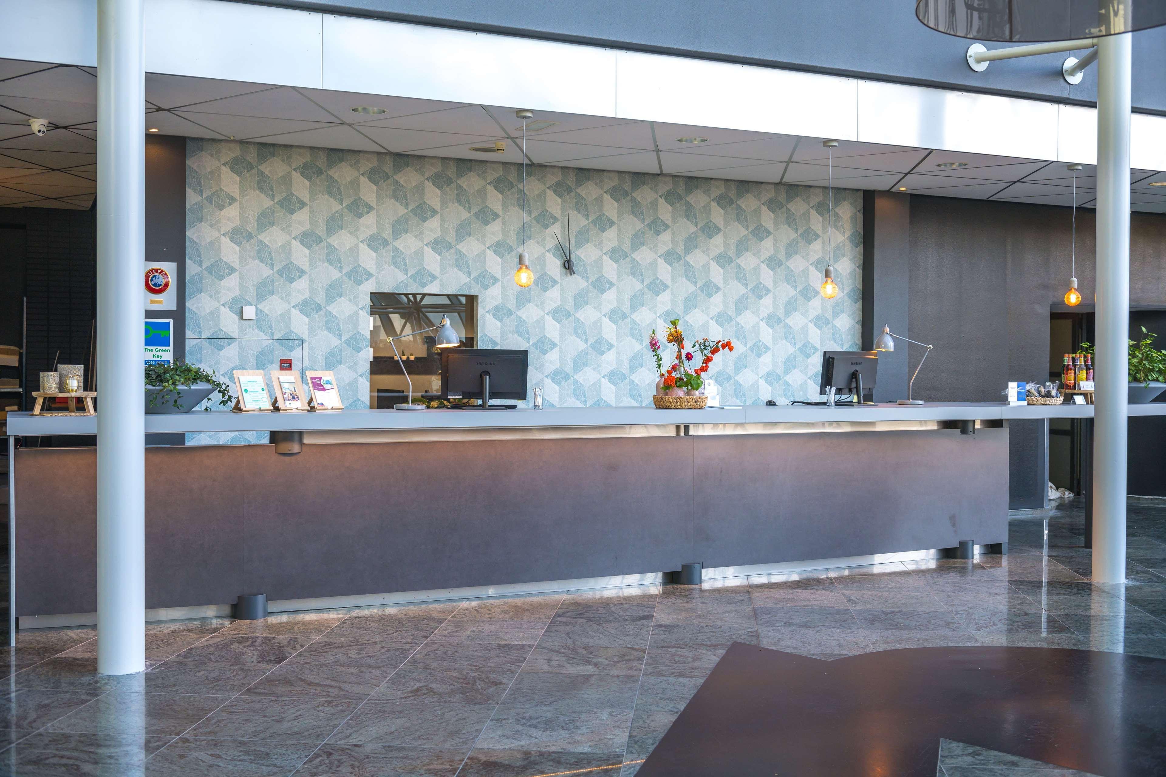 Best Western Plus Flatonia Inn Esterno foto